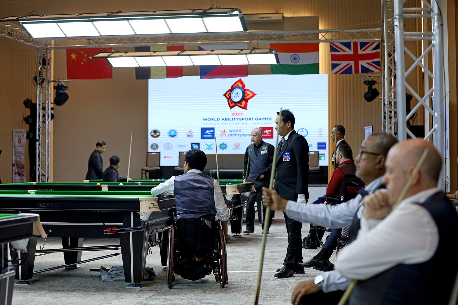 People playing snooker