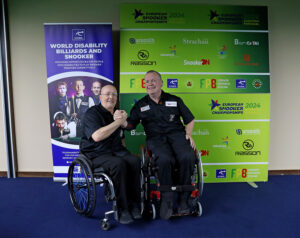 Dave Beaumont and Tony Southern shake hands before their final